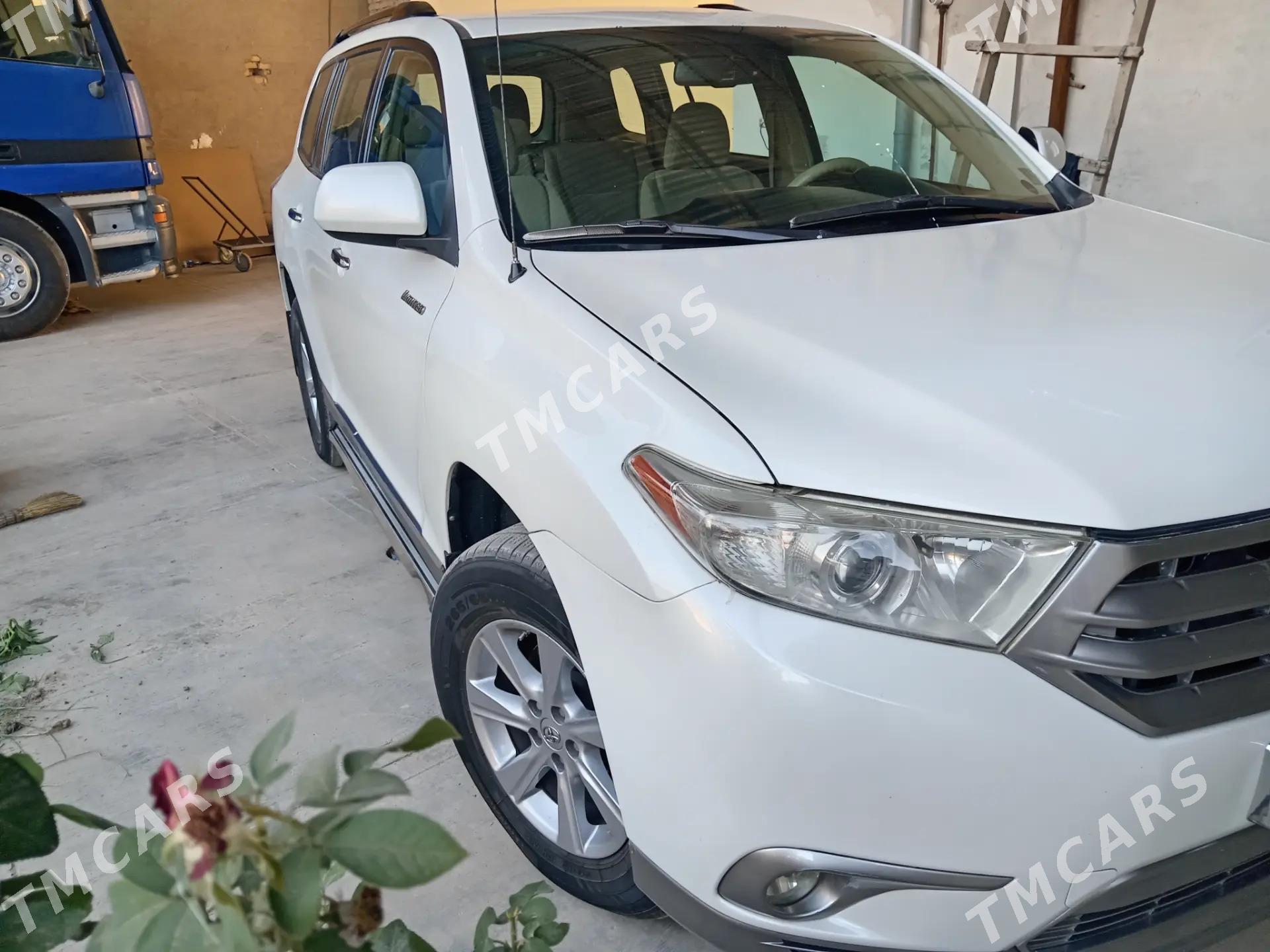 Toyota Highlander 2012 - 325 000 TMT - Туркменабат - img 3