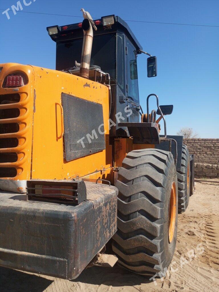 XCMG ZL50 2010 - 400 000 TMT - Ак-Бугдайский этрап - img 5