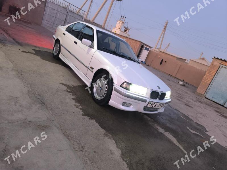 BMW 320 1992 - 42 000 TMT - Теджен - img 3