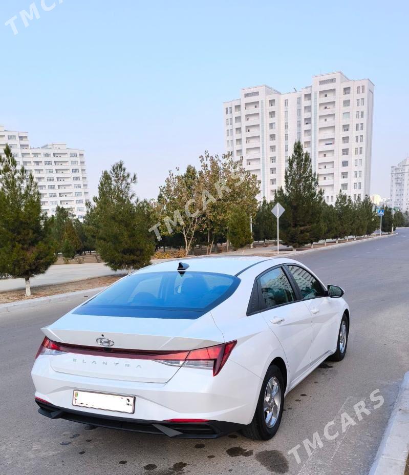 Hyundai Elantra 2021 - 255 000 TMT - Ашхабад - img 4