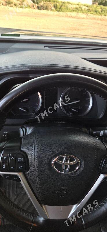 Toyota Highlander 2019 - 460 000 TMT - Дашогуз - img 2