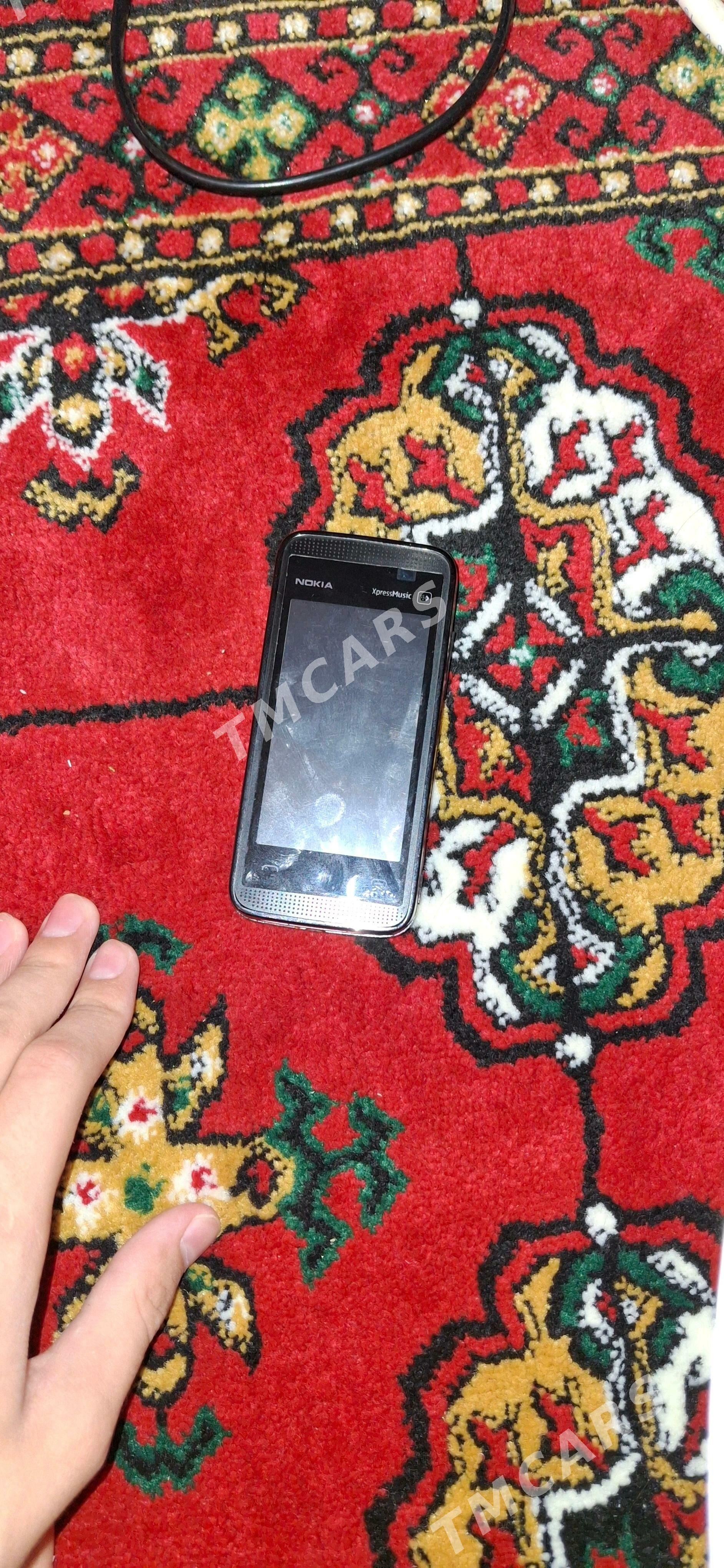 nokia 5230. 5530 - Büzmeýin - img 2
