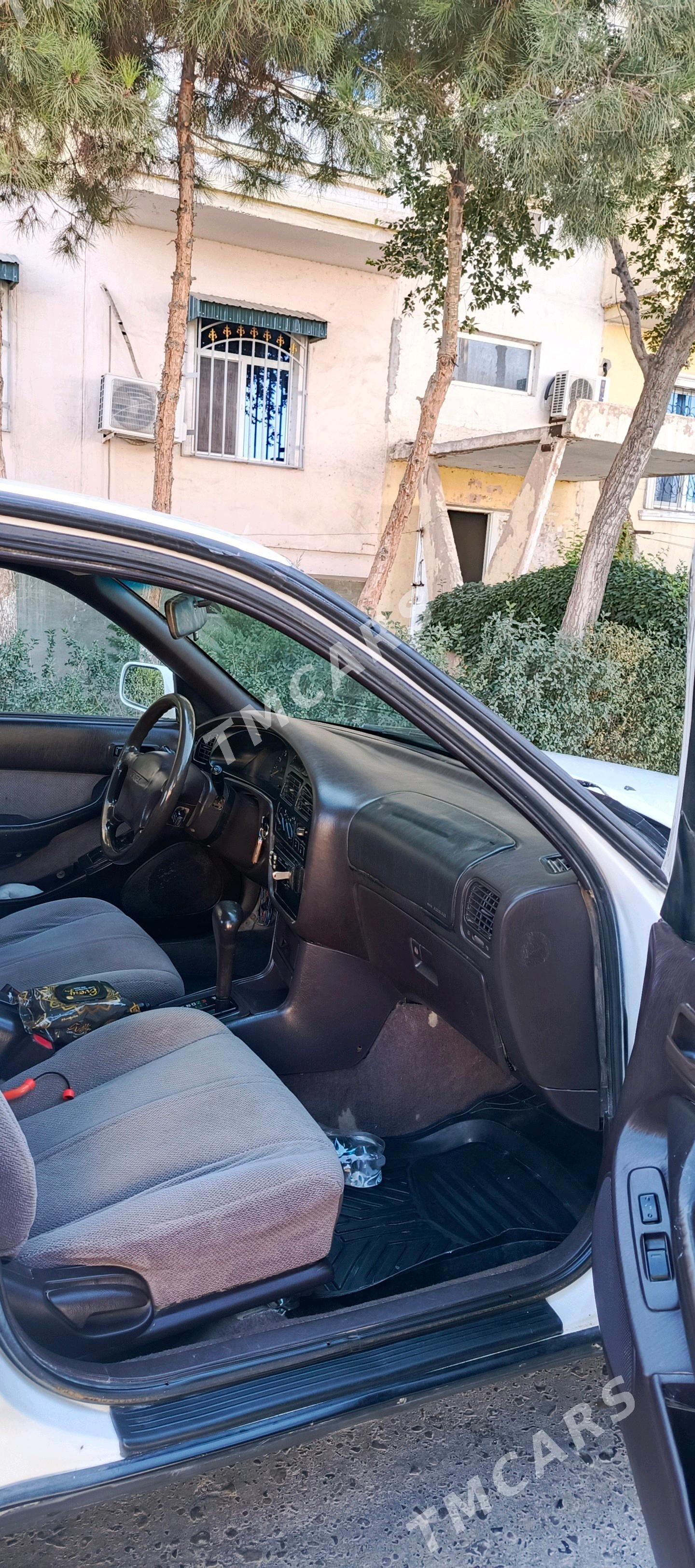 Toyota Camry 1996 - 84 000 TMT - Türkmenabat - img 7