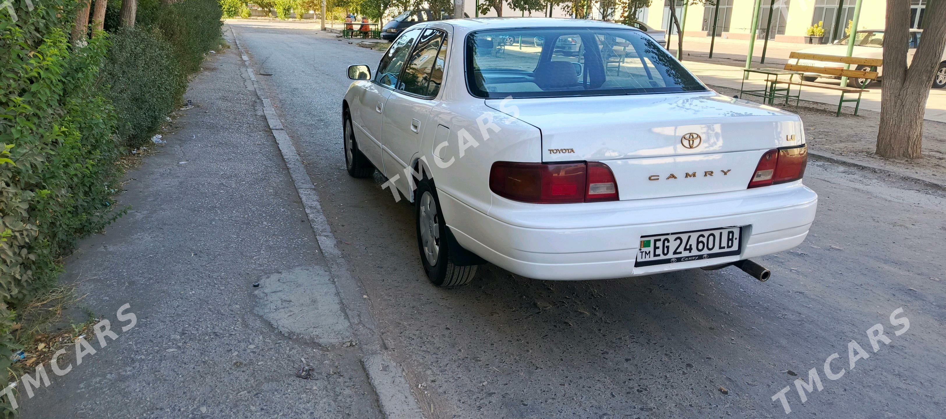Toyota Camry 1996 - 84 000 TMT - Türkmenabat - img 4