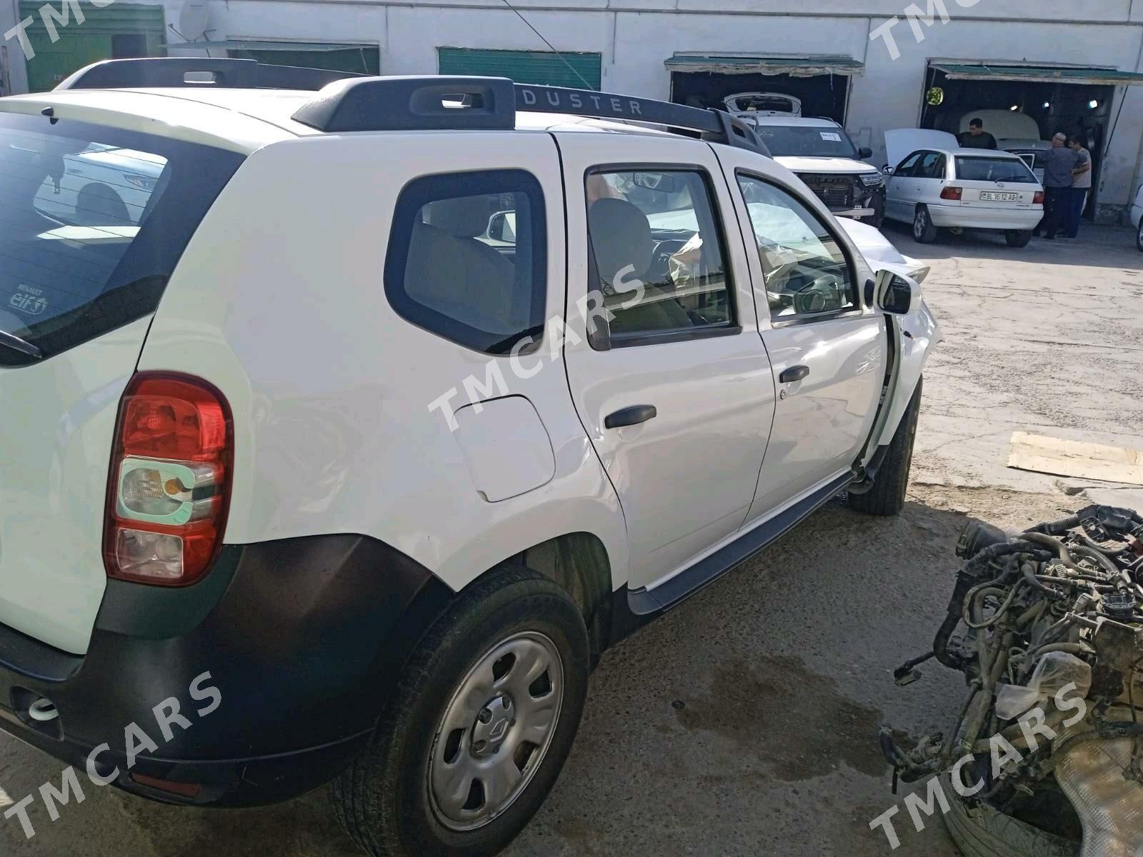 Renault Duster 2015 - 75 000 TMT - Ашхабад - img 4