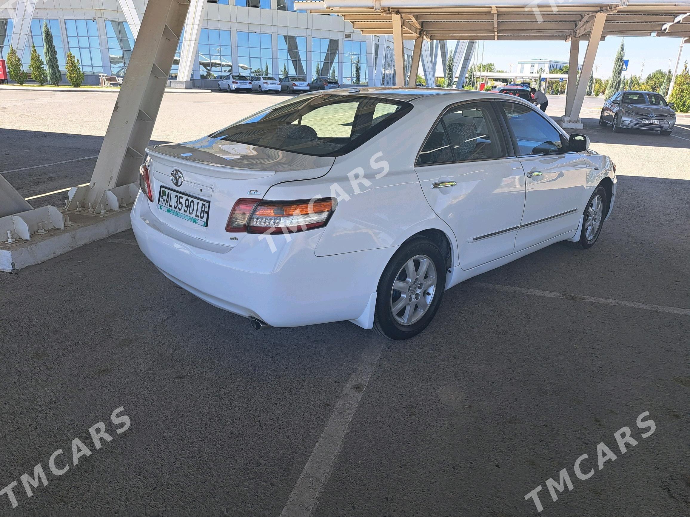 Toyota Camry 2010 - 130 000 TMT - Туркменабат - img 2