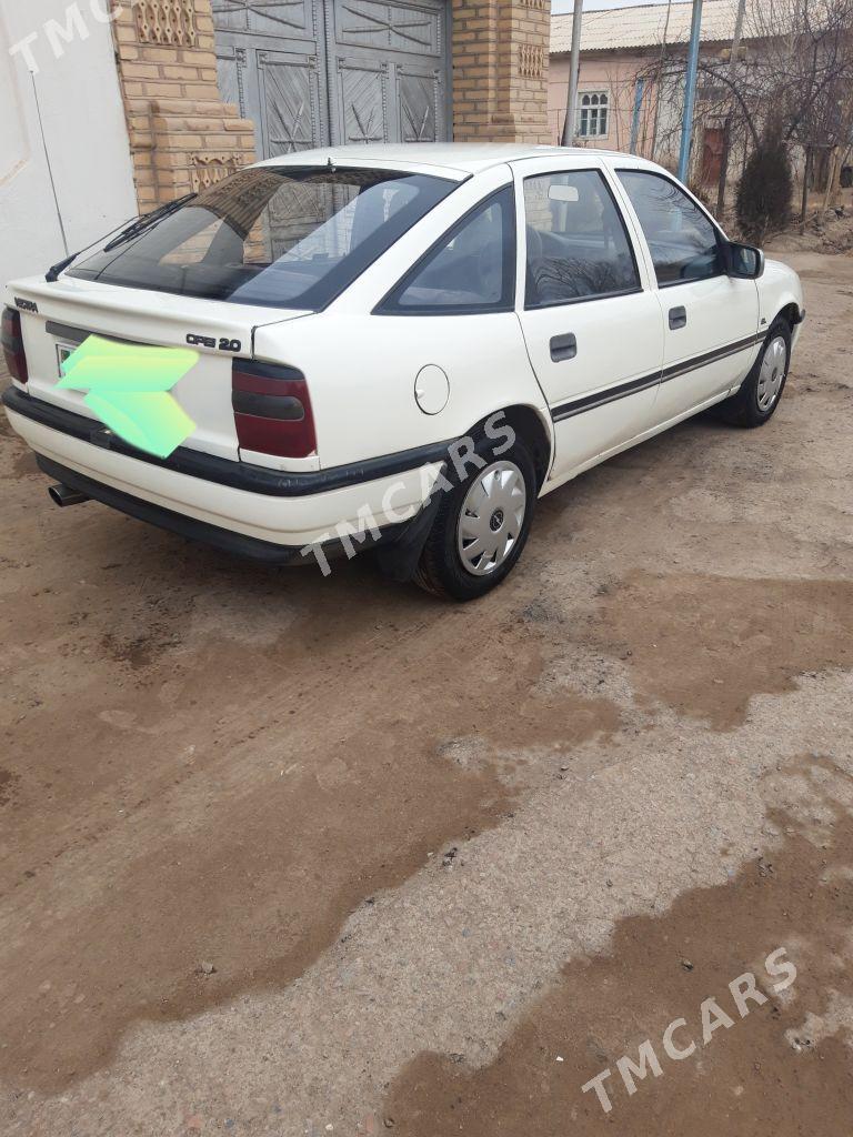 Opel Vectra 1991 - 26 000 TMT - Gubadag - img 1