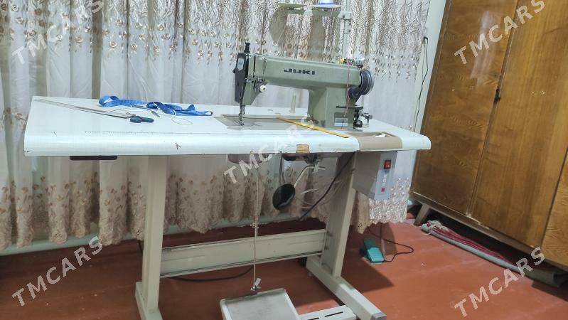 JUKI Dikin maşyn - Çärjew - img 1