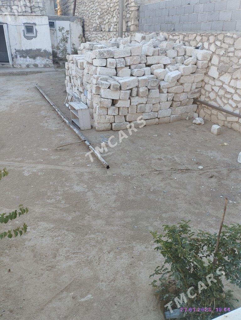 ak das 1 blok - Türkmenbaşy - img 1