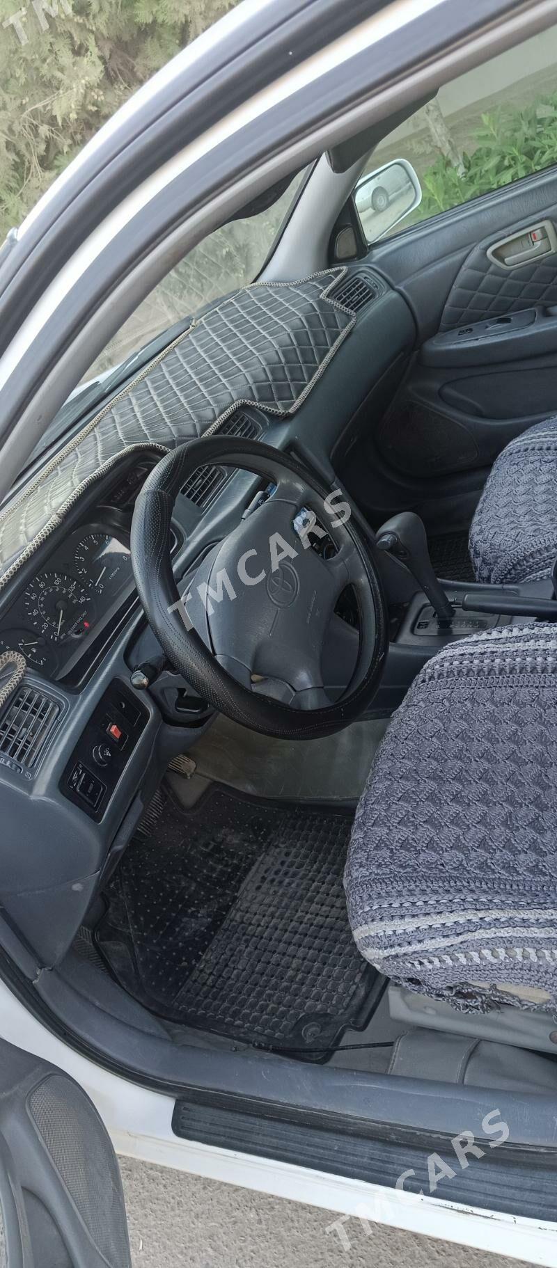 Toyota Camry 1997 - 110 000 TMT - Кёнеургенч - img 2