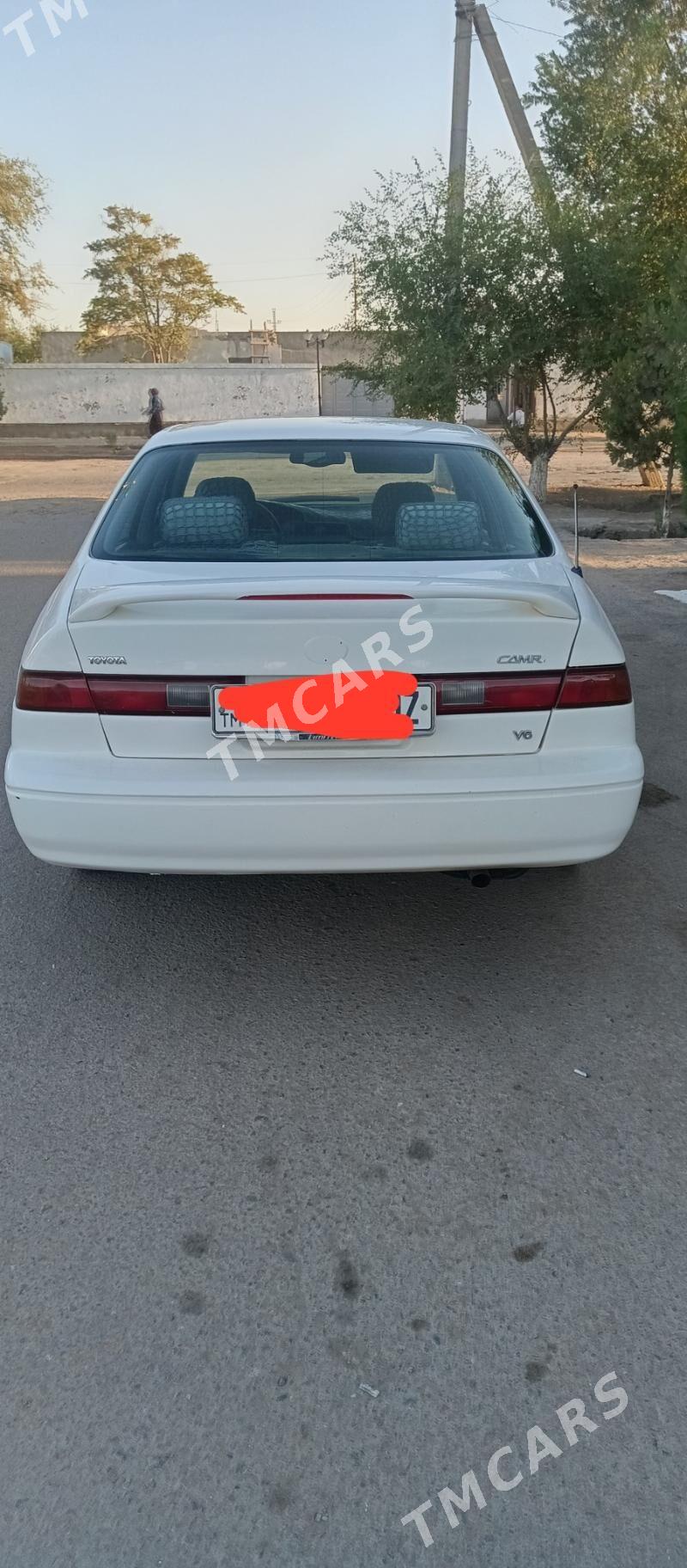 Toyota Camry 1997 - 110 000 TMT - Кёнеургенч - img 1