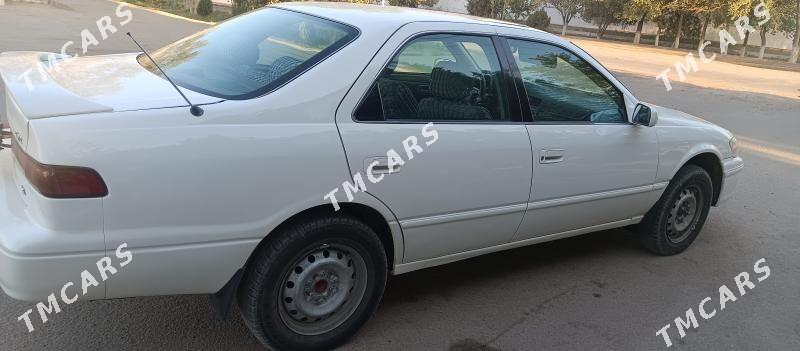 Toyota Camry 1997 - 110 000 TMT - Кёнеургенч - img 3