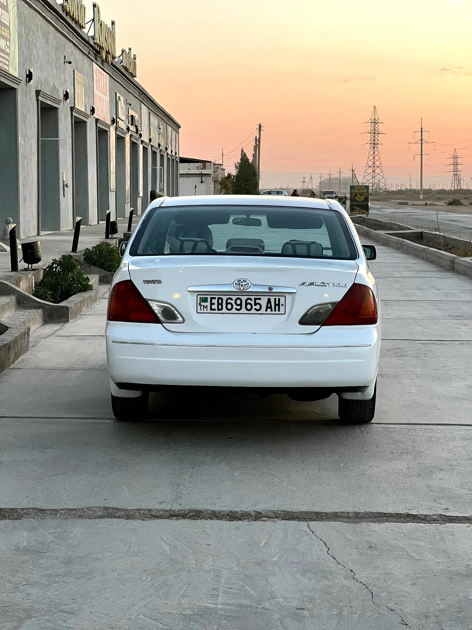 Toyota Avalon 2002 - 125 000 TMT - Теджен - img 6
