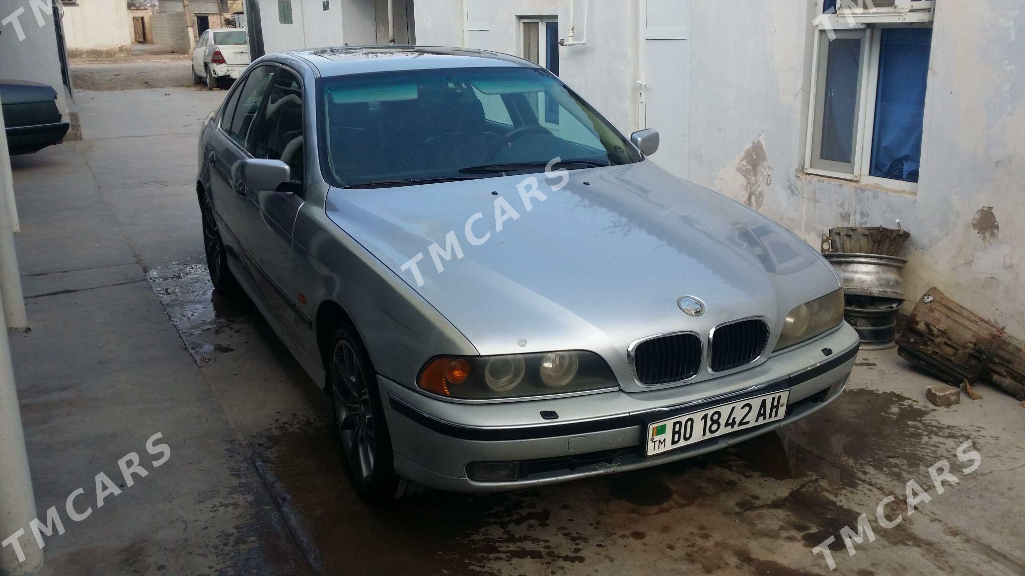 BMW 528 1999 - 75 000 TMT - Теджен - img 1