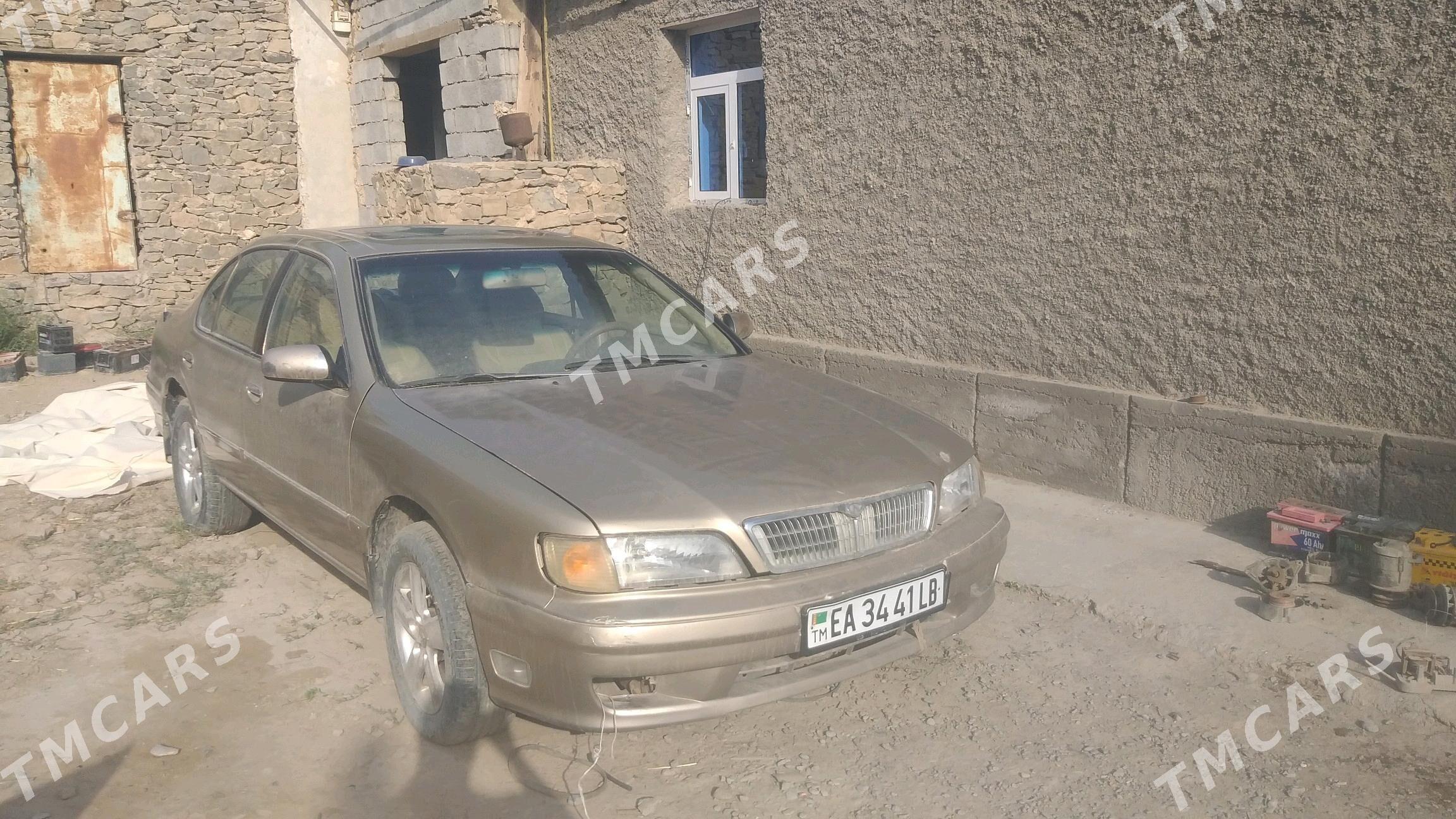 Infiniti I30 1998 - 40 000 TMT - Köýtendag - img 1