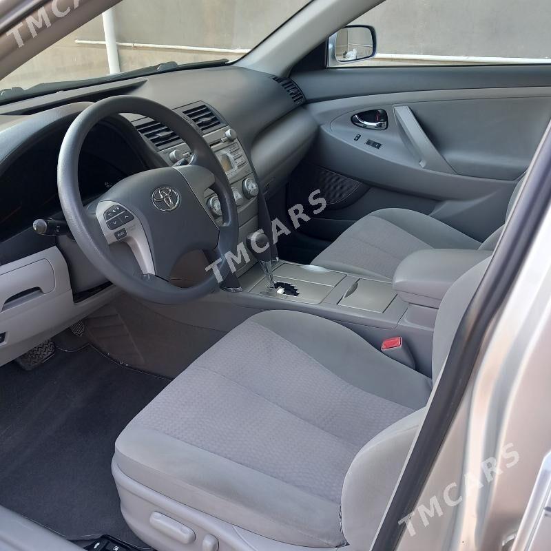 Toyota Camry 2010 - 229 000 TMT - Балканабат - img 5