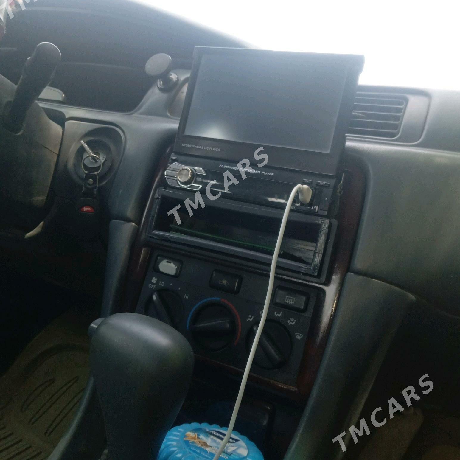 Toyota Camry 2000 - 140 000 TMT - Гурбансолтан Едже - img 1