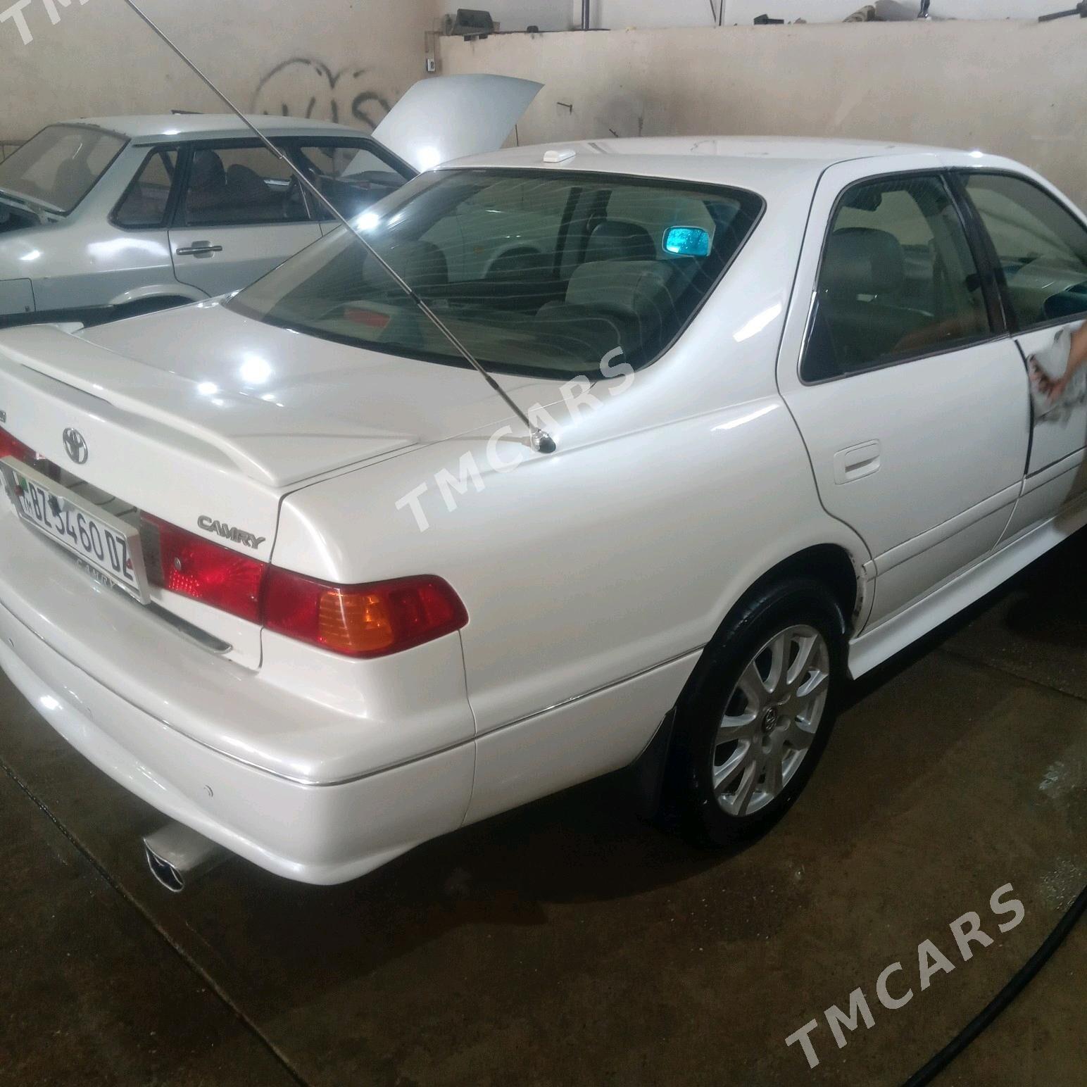 Toyota Camry 2000 - 140 000 TMT - Гурбансолтан Едже - img 5