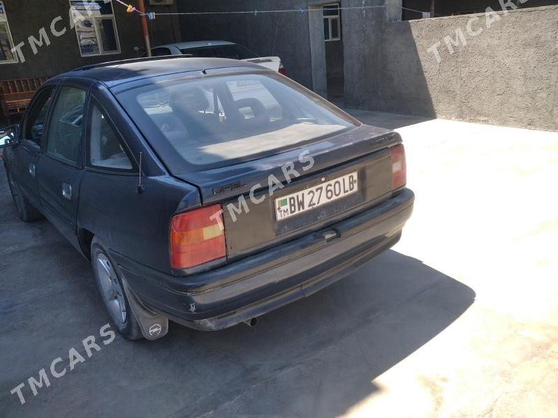 Opel Vectra 1991 - 30 000 TMT - Чарджоу - img 4