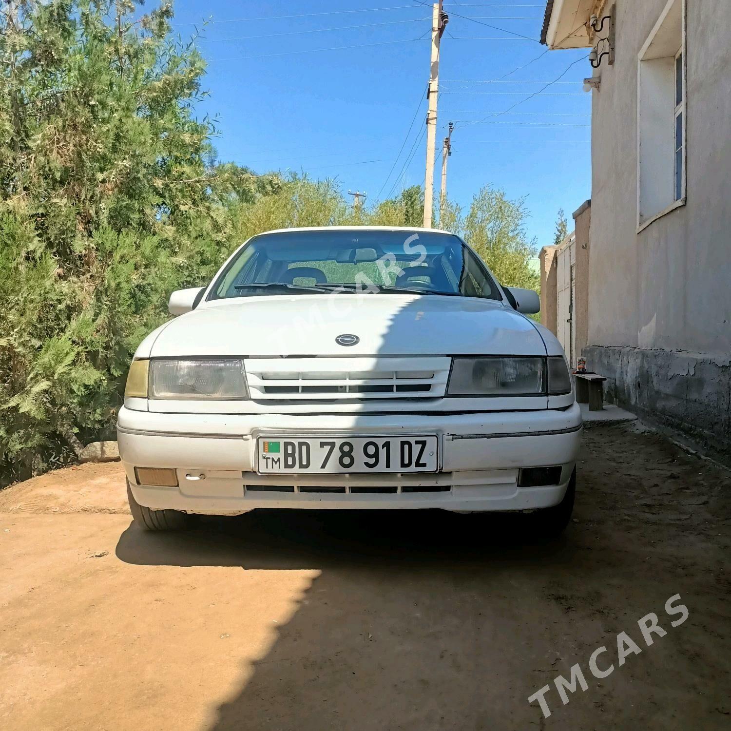 Opel Vectra 1992 - 35 000 TMT - етр. Туркменбаши - img 1