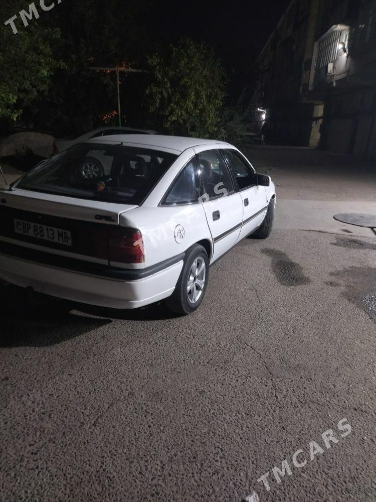 Opel Vectra 1991 - 26 000 TMT - Мары - img 1