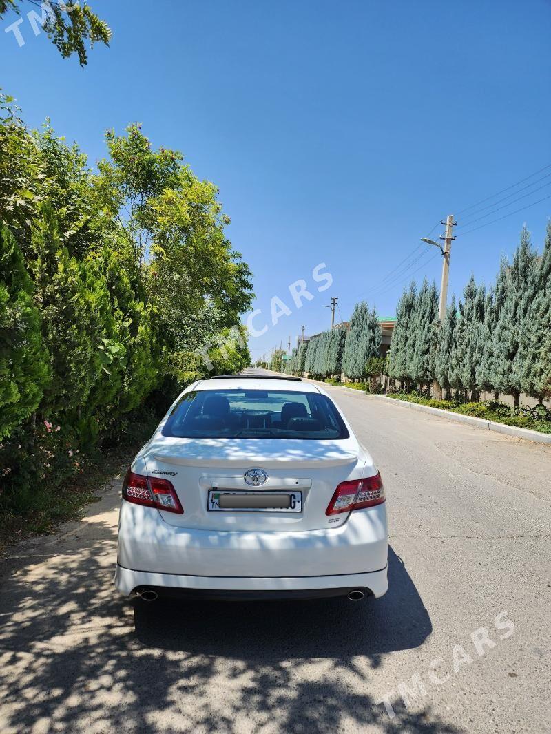 Toyota Camry 2010 - 220 000 TMT - Ашхабад - img 4