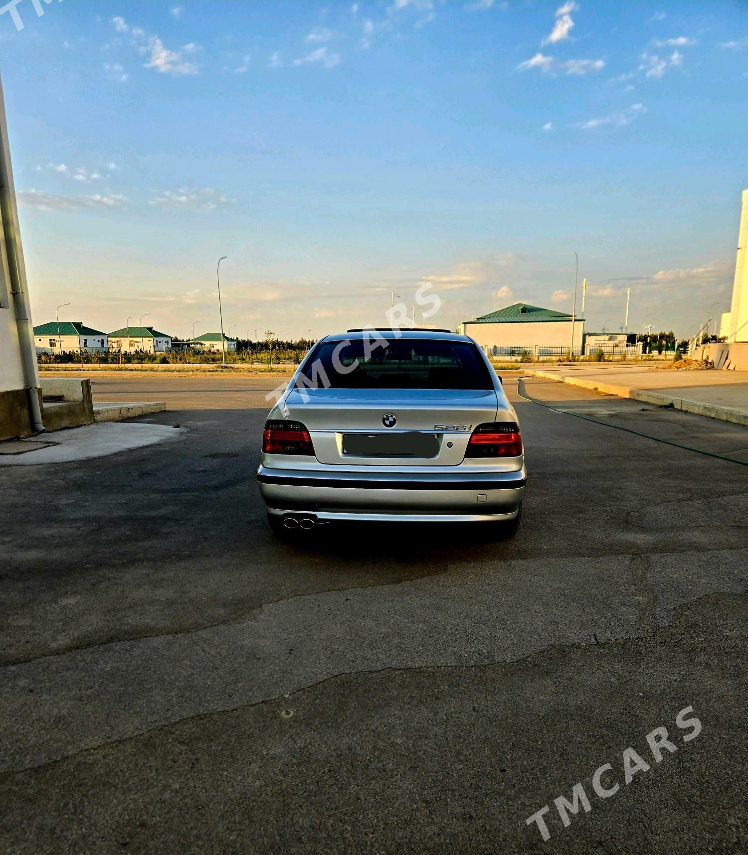 BMW 528 2000 - 165 000 TMT - Гёкдепе - img 6