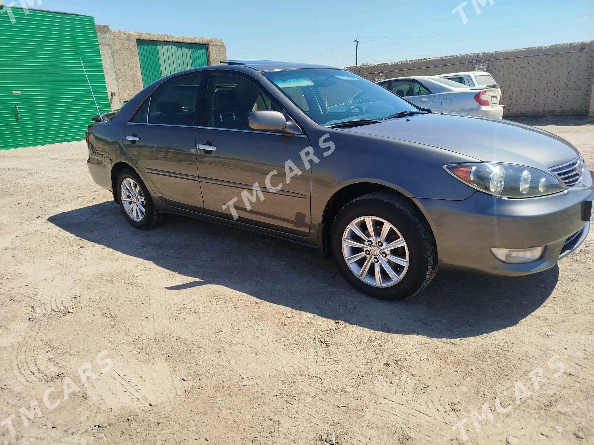 Toyota Camry 2003 - 170 000 TMT - Кёнеургенч - img 2