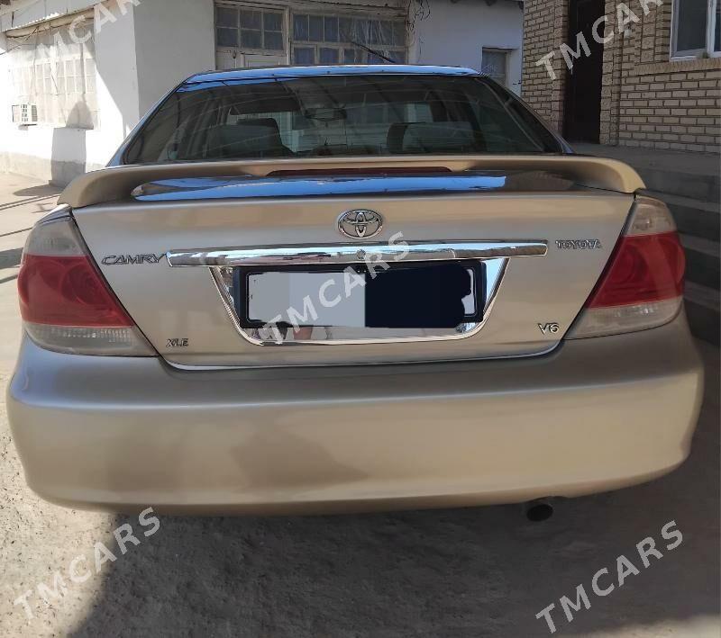 Toyota Camry 2003 - 190 000 TMT - Серахс - img 1