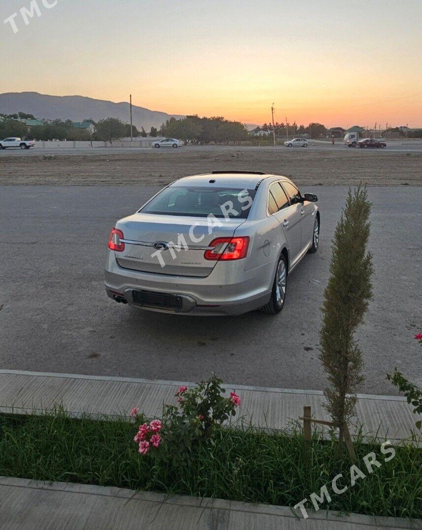 Ford Taurus 2011 - 235 000 TMT - Тязе заман - img 1