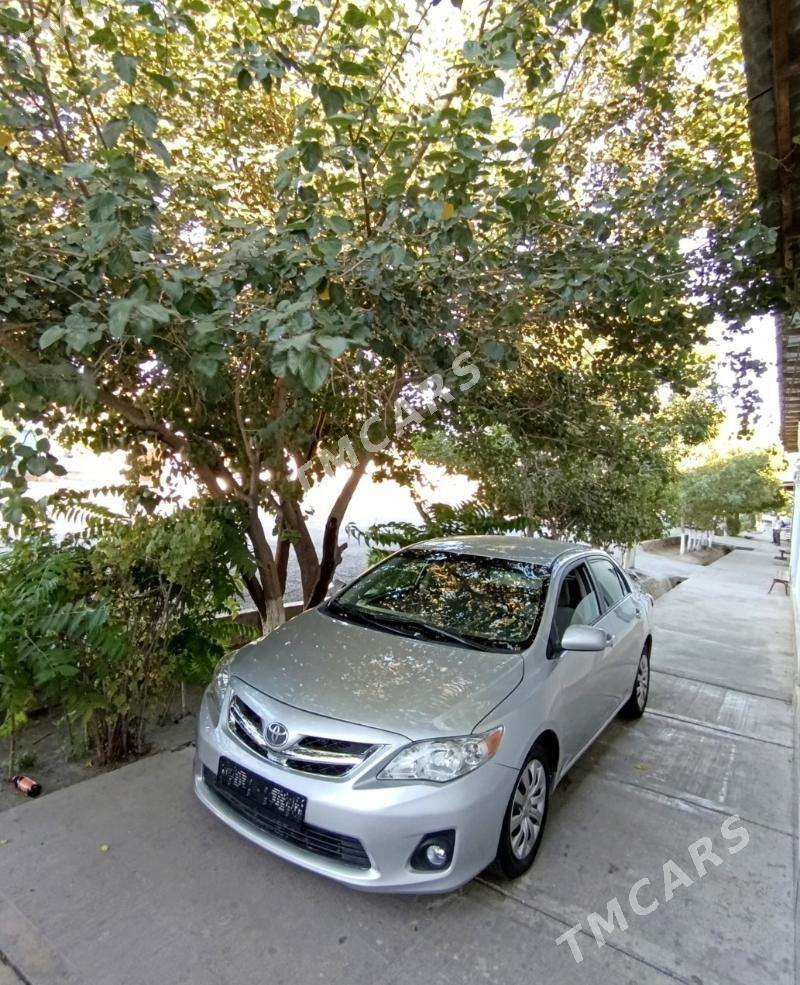 Toyota Corolla 2011 - 130 000 TMT - Дашогуз - img 1