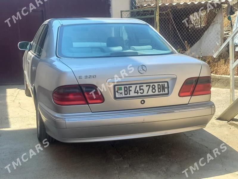Mercedes-Benz 230E 2001 - 90 000 TMT - Туркменбаши - img 1