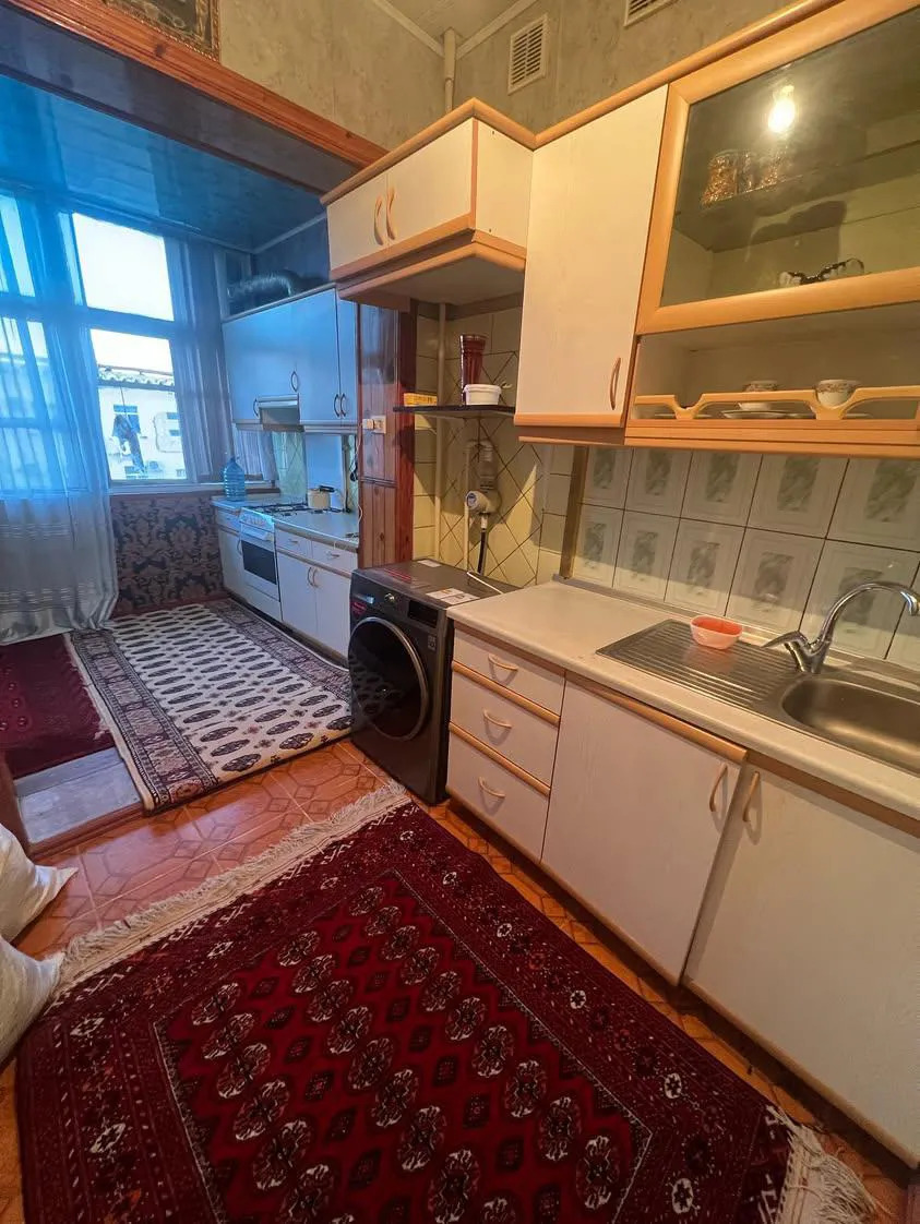 KEMINE IPATEKA. SATLYK JAŸ - Aşgabat - img 3