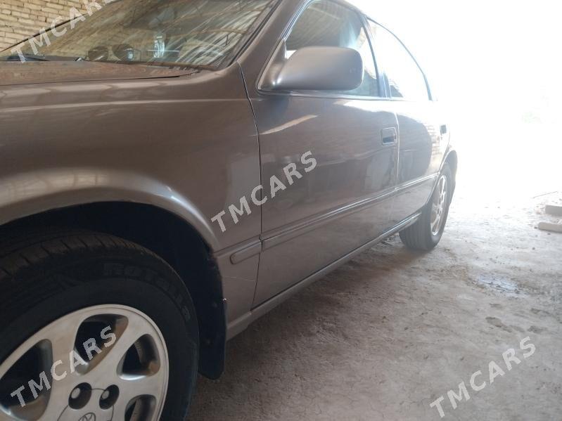 Toyota Camry 1998 - 117 000 TMT - Туркменабат - img 2