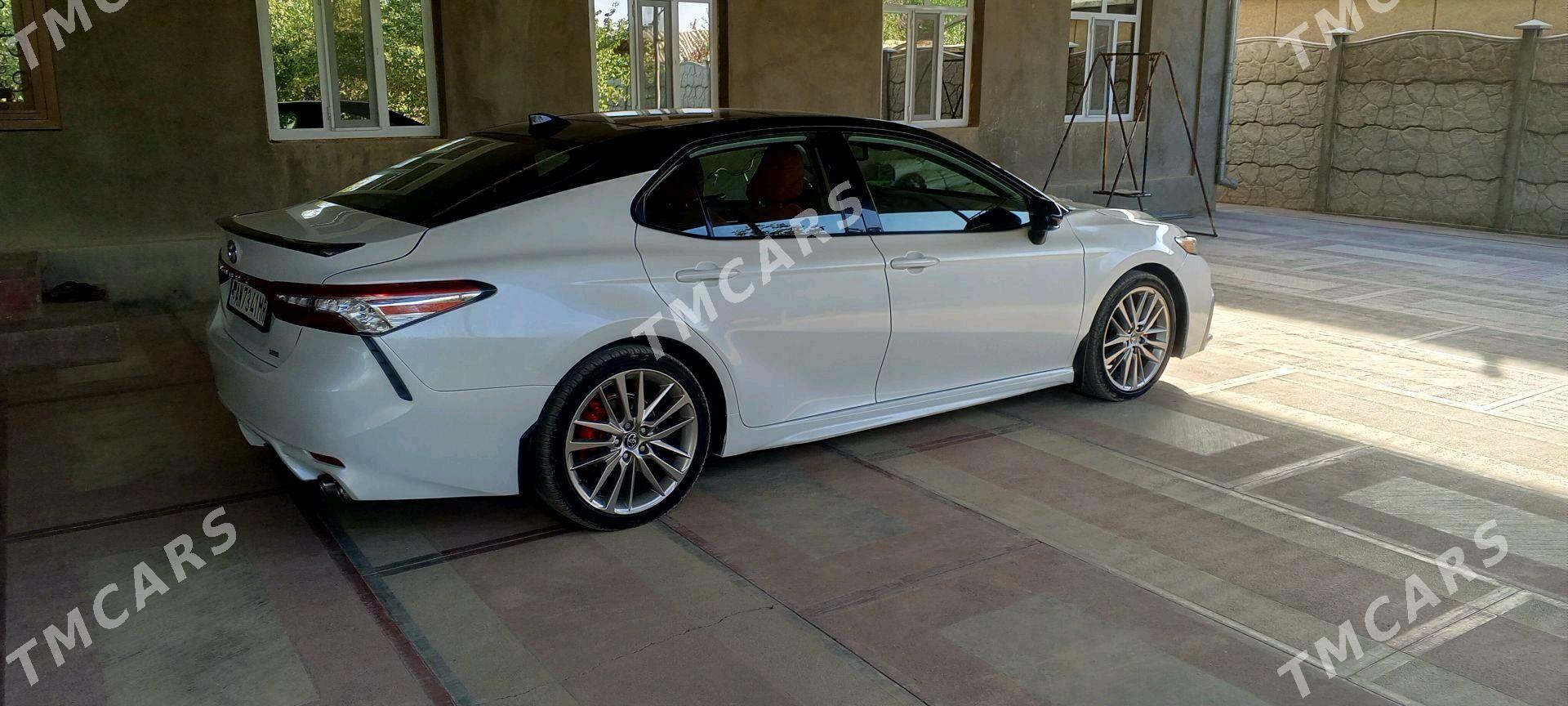 Toyota Camry 2020 - 330 000 TMT - Мары - img 3