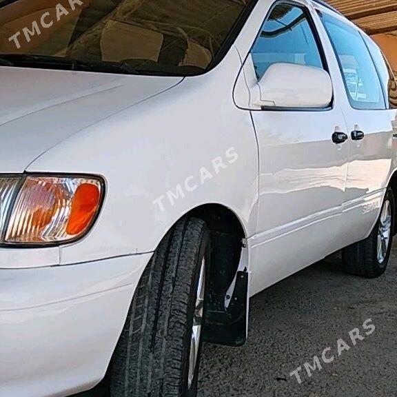 Toyota Sienna 2002 - 139 000 TMT - Tejen - img 3