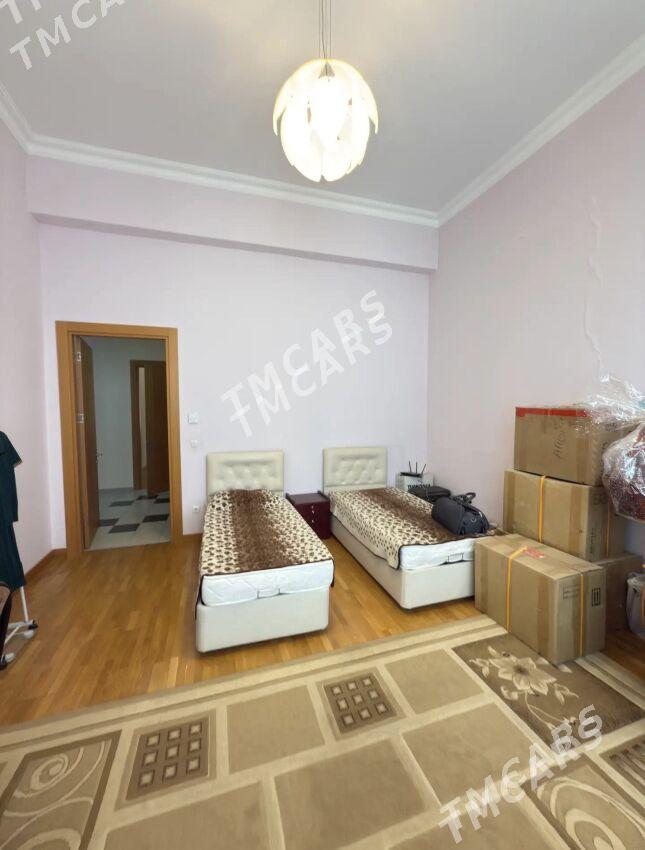 ЧЕХОВА 3 КОМ 175м2  ️️️️️ - ул. Чехова -  Элитки (А.Ниязов шаёлы) - img 7