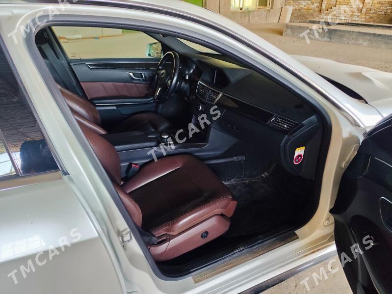 Mercedes-Benz E350 2010 - 340 000 TMT - Туркменабат - img 8