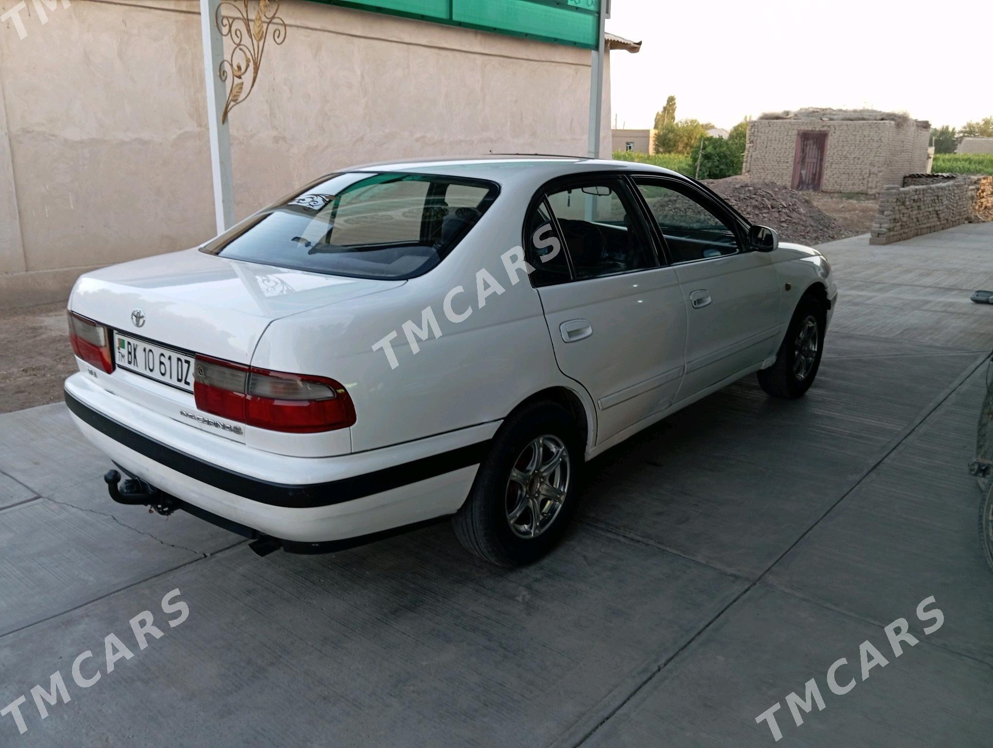 Toyota Carina 1993 - 72 000 TMT - Губадаг - img 5