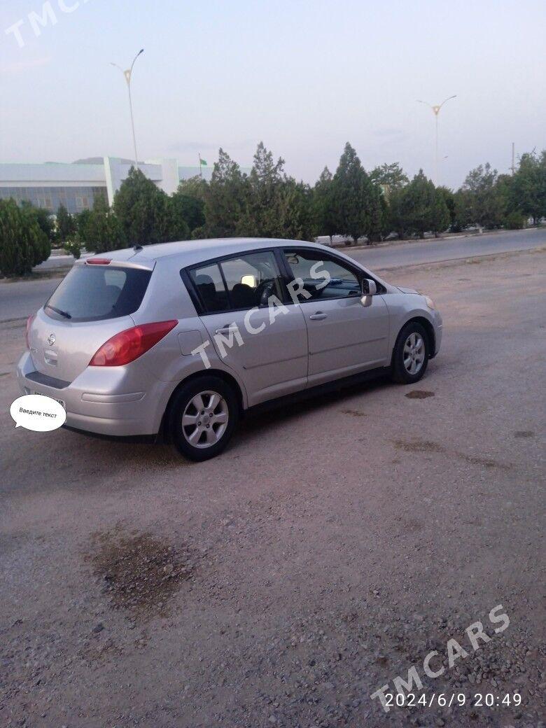 Nissan Versa 2010 - 105 000 TMT - Кака - img 2