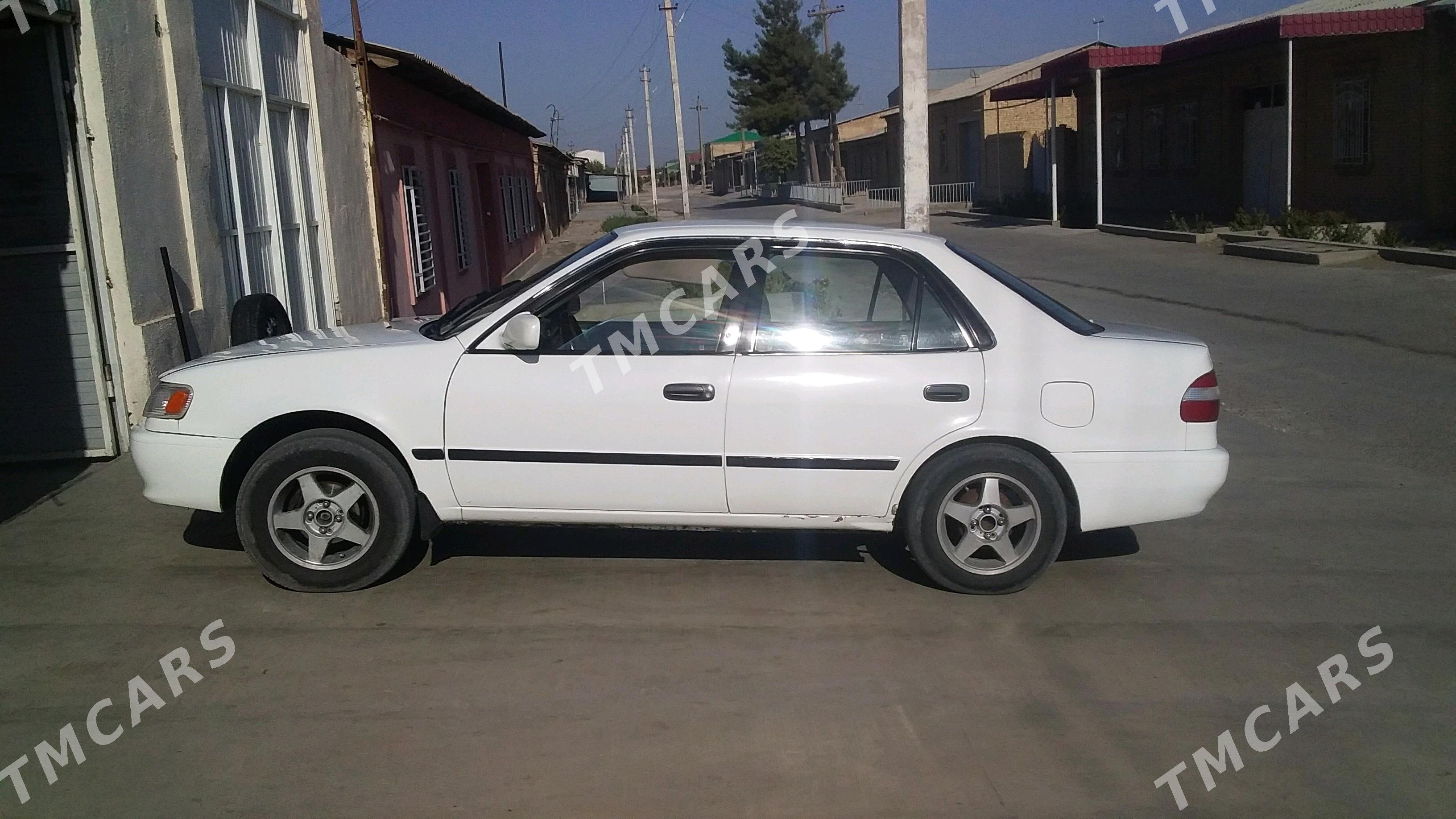 Toyota Corolla 1998 - 45 000 TMT - Туркменабат - img 1