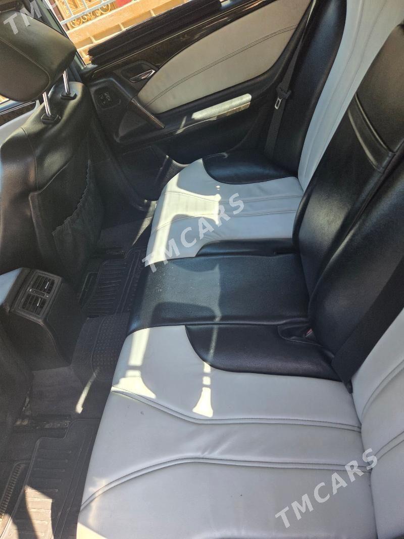 Mercedes-Benz E500 1997 - 140 000 TMT - Mary - img 2