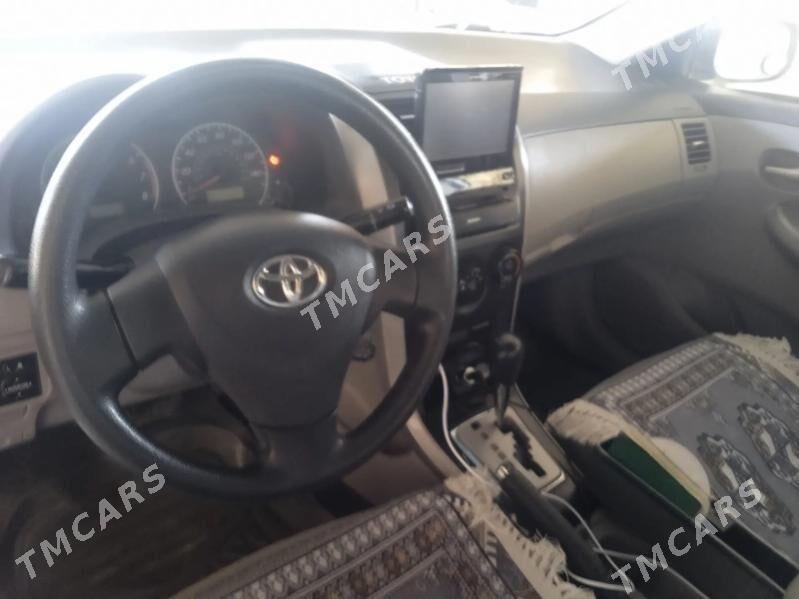 Toyota Corolla 2012 - 140 000 TMT - Дянев - img 1
