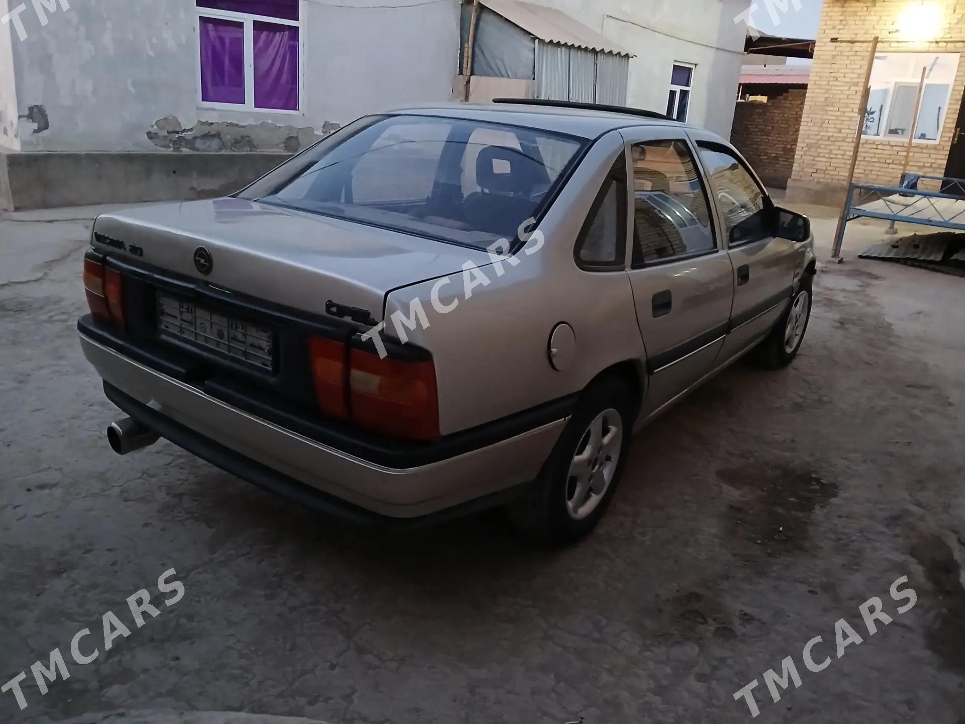 Opel Vectra 1990 - 27 000 TMT - Çärjew - img 2