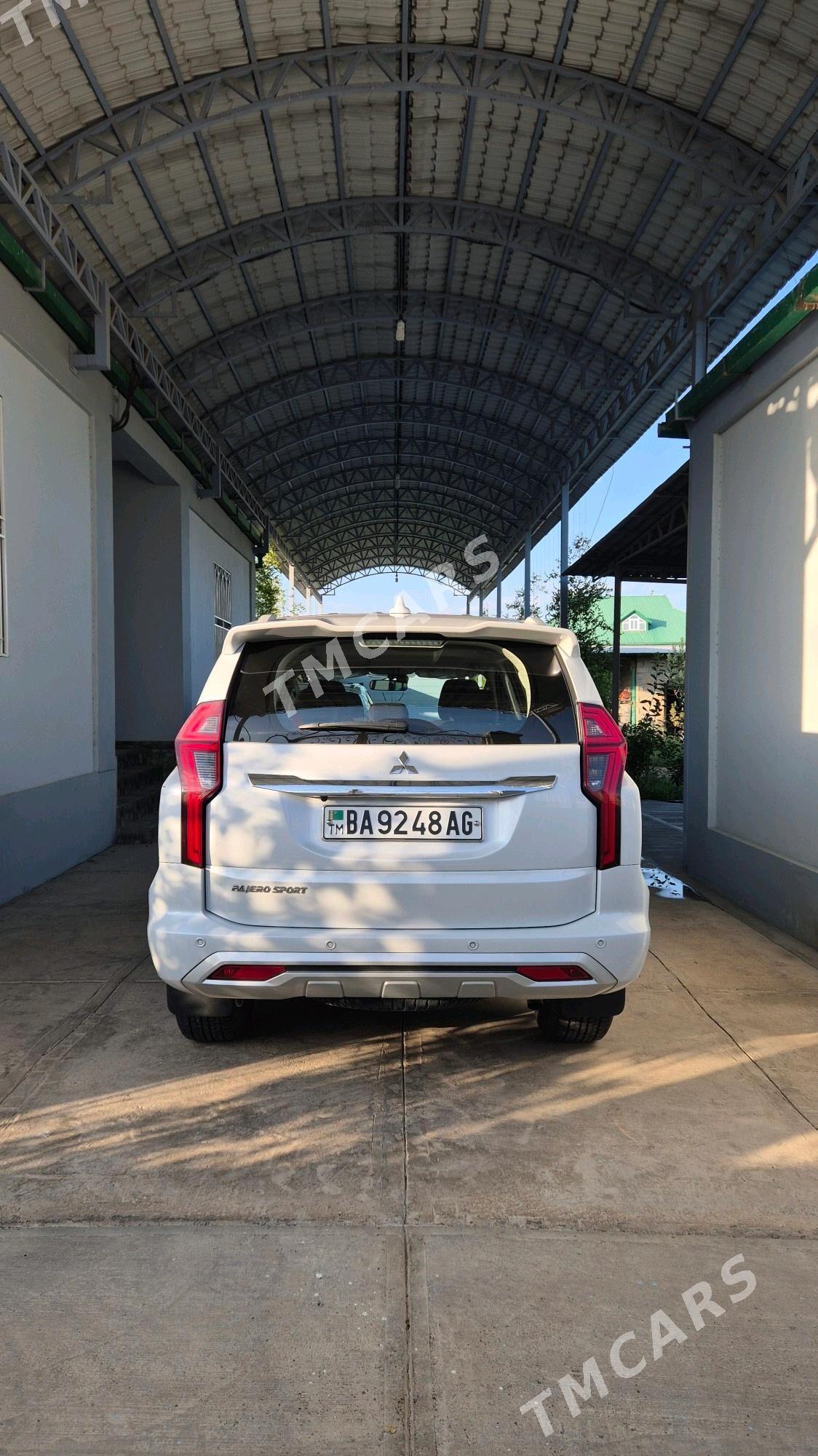 Mitsubishi Pajero 2020 - 420 000 TMT - Гарадамак - img 1