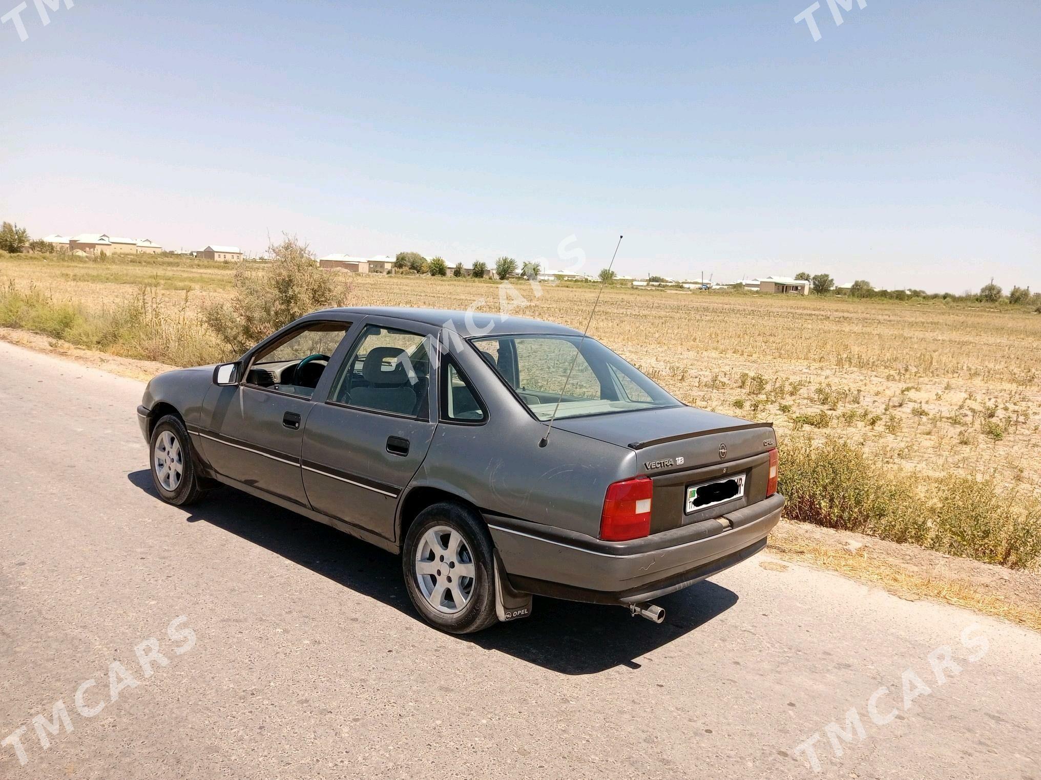 Opel Vectra 1992 - 22 000 TMT - Mary - img 8