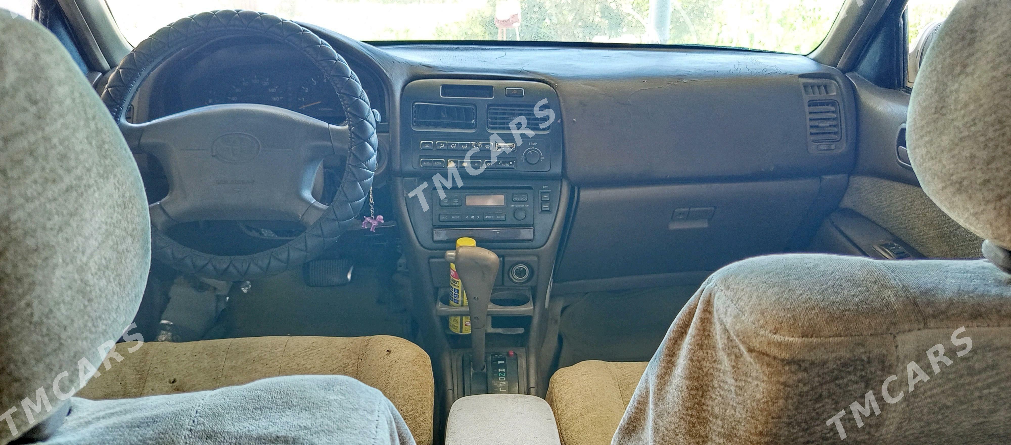 Toyota Vista 1996 - 50 000 TMT - Saýat - img 1