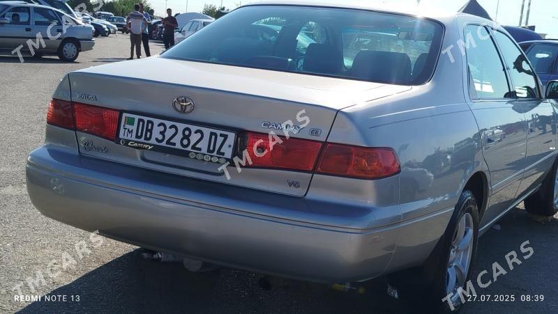 Toyota Camry 2001 - 164 000 TMT - Дашогуз - img 8