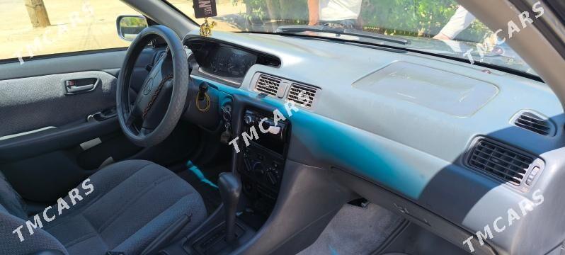 Toyota Camry 2000 - 130 000 TMT - Türkmengala - img 3