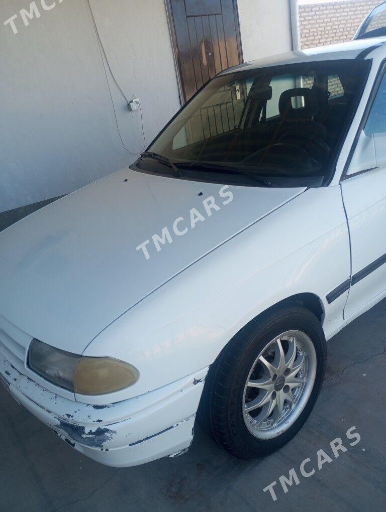 Opel Astra 1992 - 36 000 TMT - Серахс - img 3